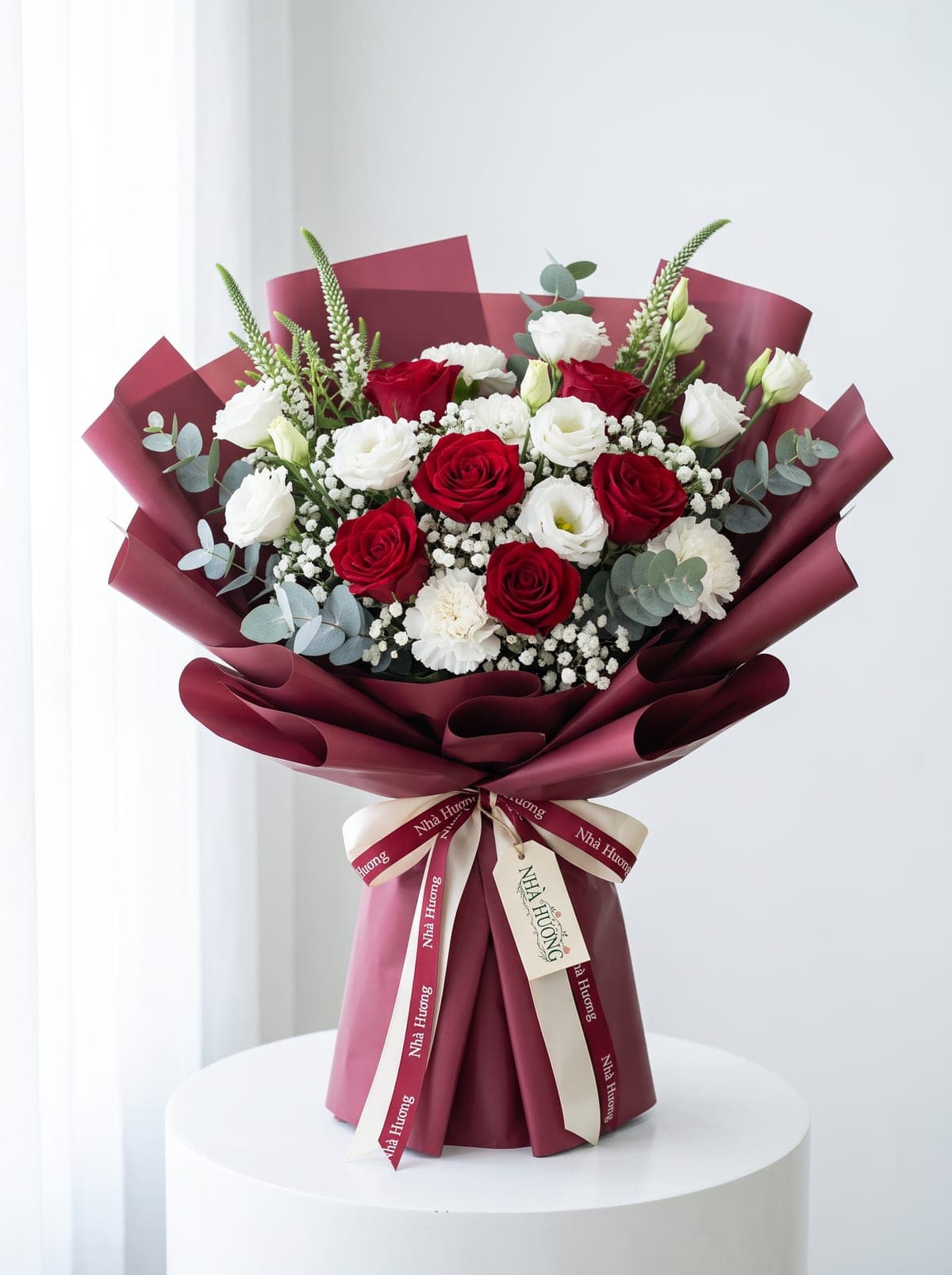 Son Sắt Nồng Thắm
