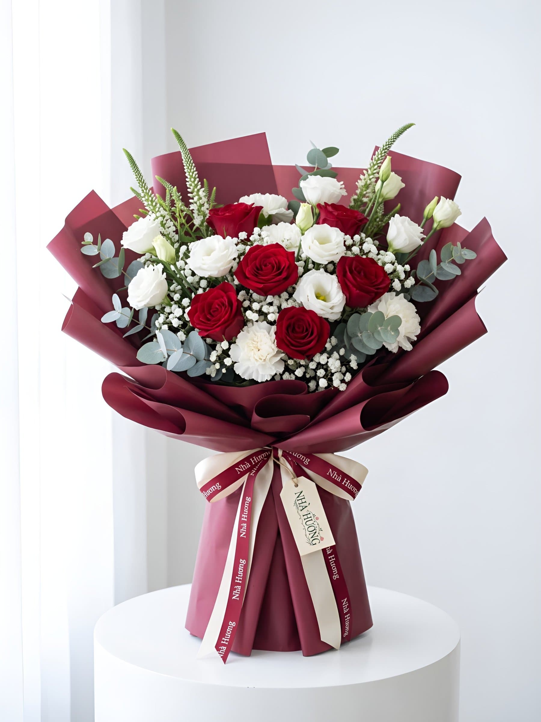 Son Sắt Nồng Thắm
