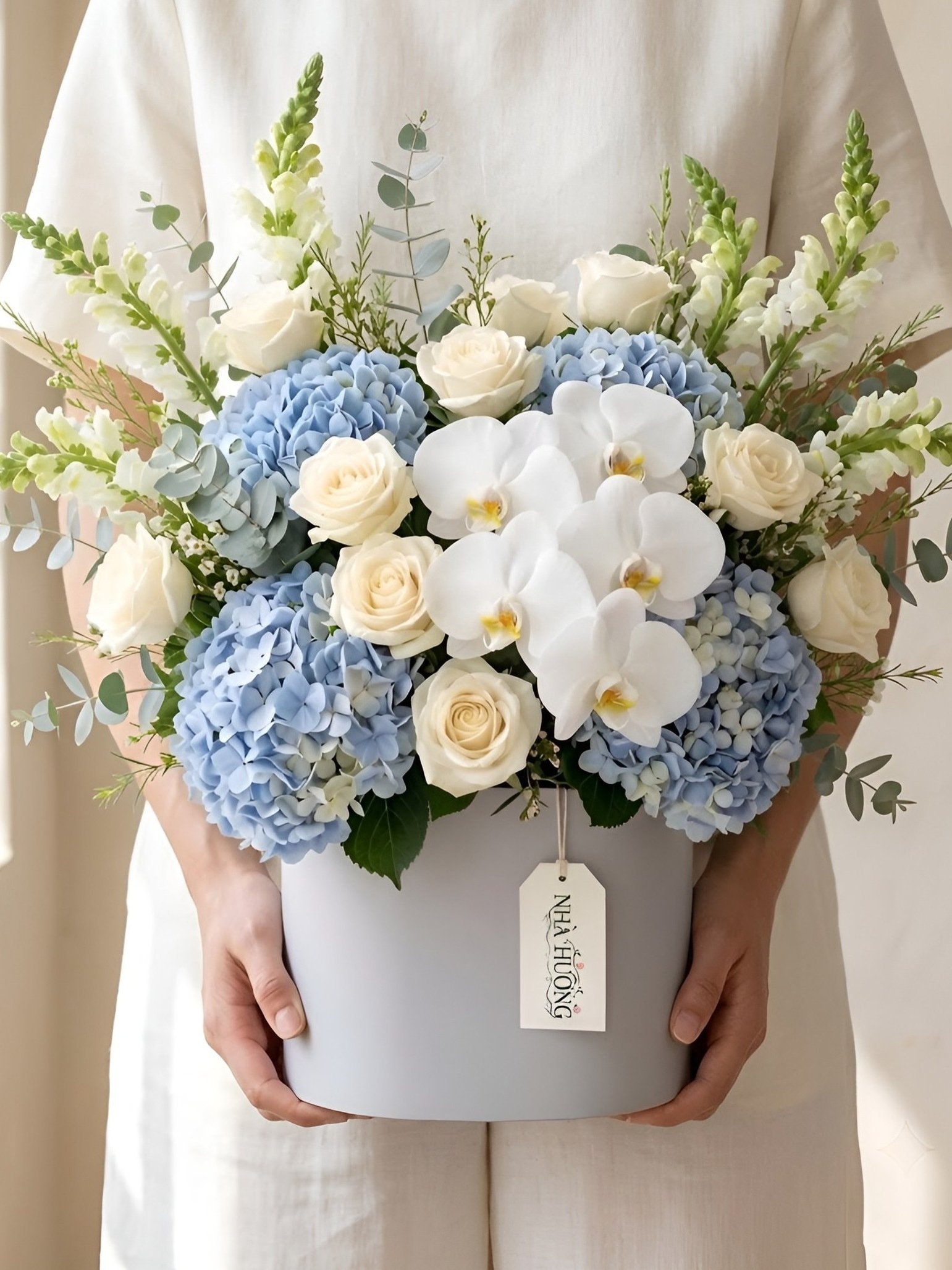 Serene Elegance — photo 1